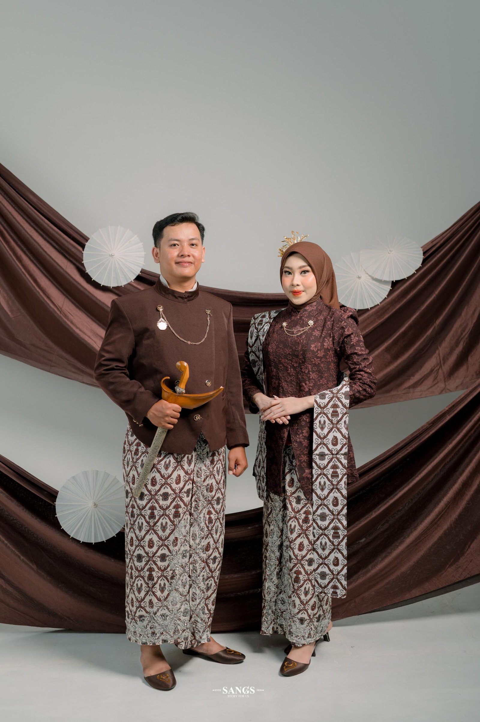 Alifah & Rico (1) Alifah & Rico (1)